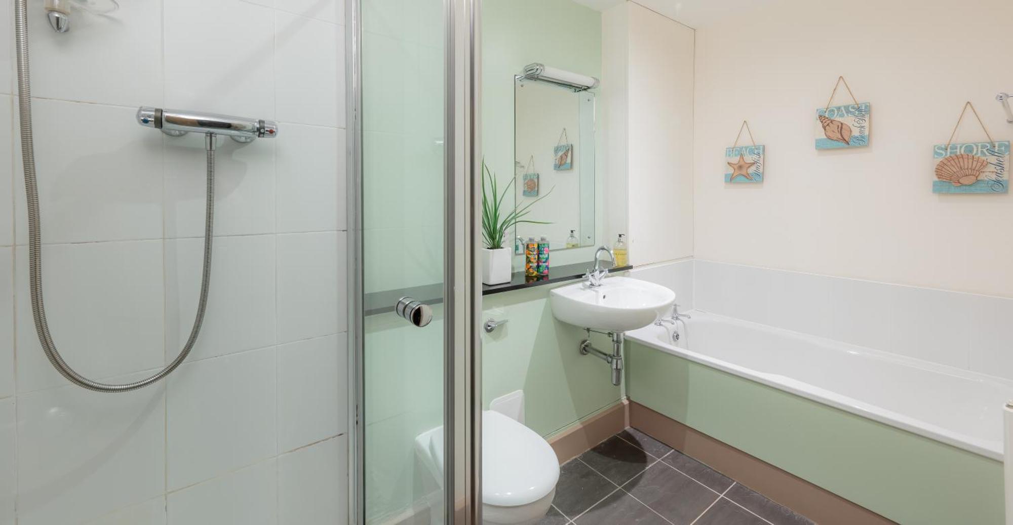The Caledonian 3 Bedroom Self Catering Apartment In Historic Abbey Форт-Огастус Екстер'єр фото